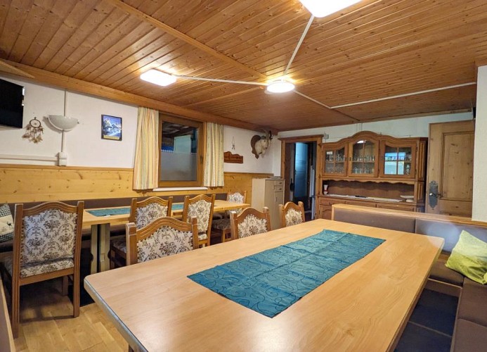 Frühstückszimmer mit 20 Sitzplätzen